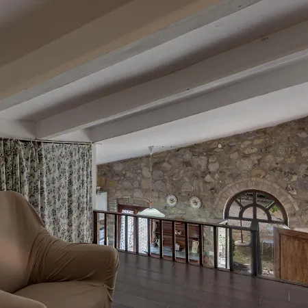 Glicine By Interhome